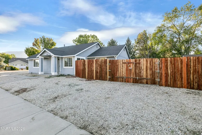 1246 Topaz, Gardnerville, Nevada 89460, 3 Bedrooms Bedrooms, ,2 BathroomsBathrooms,Residential,Residential,Topaz,0,260011518