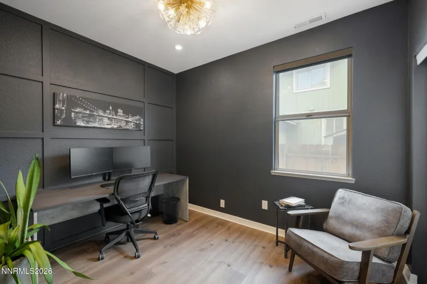 2954 Glenview, Reno, Nevada 89503, 4 Bedrooms Bedrooms, ,3 BathroomsBathrooms,Residential,Residential,Glenview,0,260011521