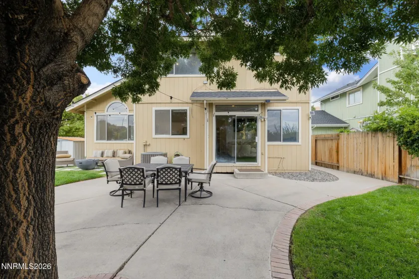 2954 Glenview, Reno, Nevada 89503, 4 Bedrooms Bedrooms, ,3 BathroomsBathrooms,Residential,Residential,Glenview,0,260011521