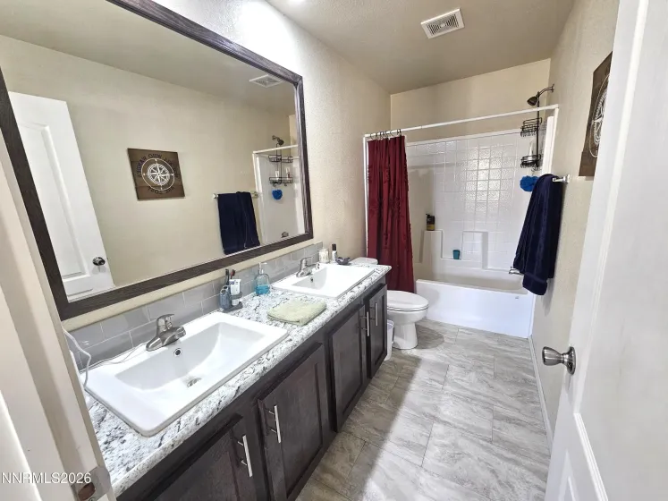 4600 Wild Horse, Reno, Nevada 89510, 4 Bedrooms Bedrooms, ,2 BathroomsBathrooms,Residential,Residential,Wild Horse,0,260011523