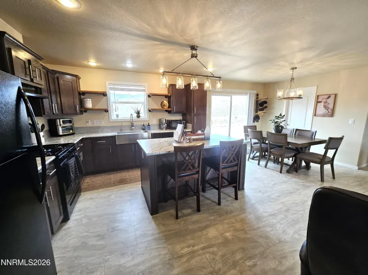 4600 Wild Horse, Reno, Nevada 89510, 4 Bedrooms Bedrooms, ,2 BathroomsBathrooms,Residential,Residential,Wild Horse,0,260011523