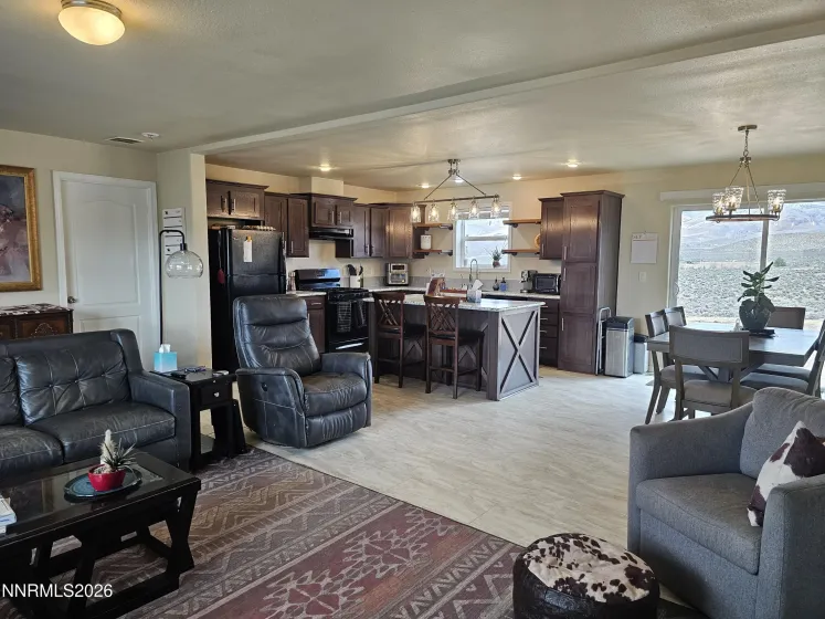 4600 Wild Horse, Reno, Nevada 89510, 4 Bedrooms Bedrooms, ,2 BathroomsBathrooms,Residential,Residential,Wild Horse,0,260011523