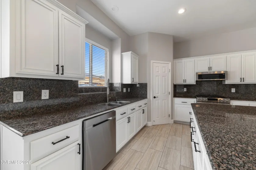 1139 Fuggles, Sparks, Nevada 89441, 3 Bedrooms Bedrooms, ,3 BathroomsBathrooms,Residential,Residential,Fuggles,0,260011531