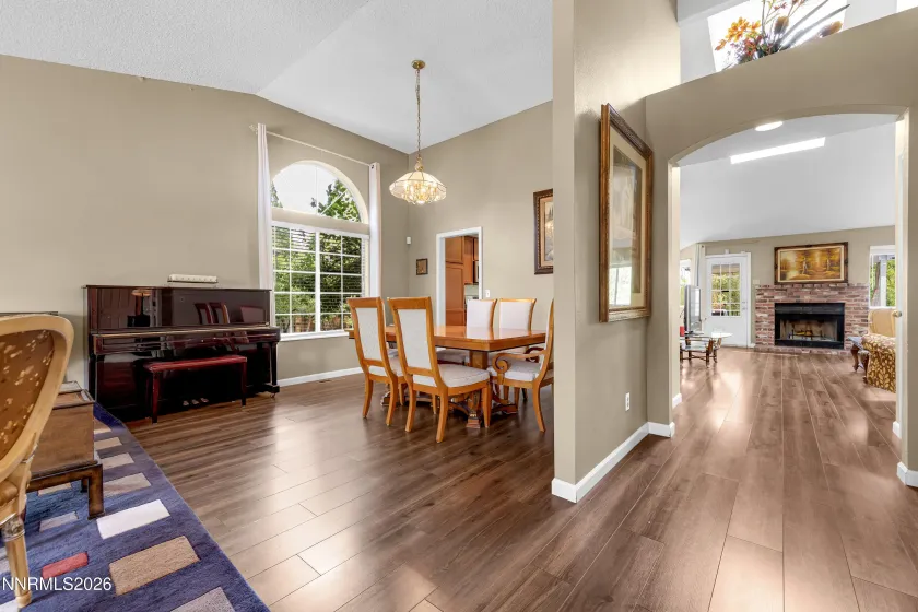 6052 Torrington, Reno, Nevada 89511, 4 Bedrooms Bedrooms, ,2 BathroomsBathrooms,Residential,Residential,Torrington,0,260011532
