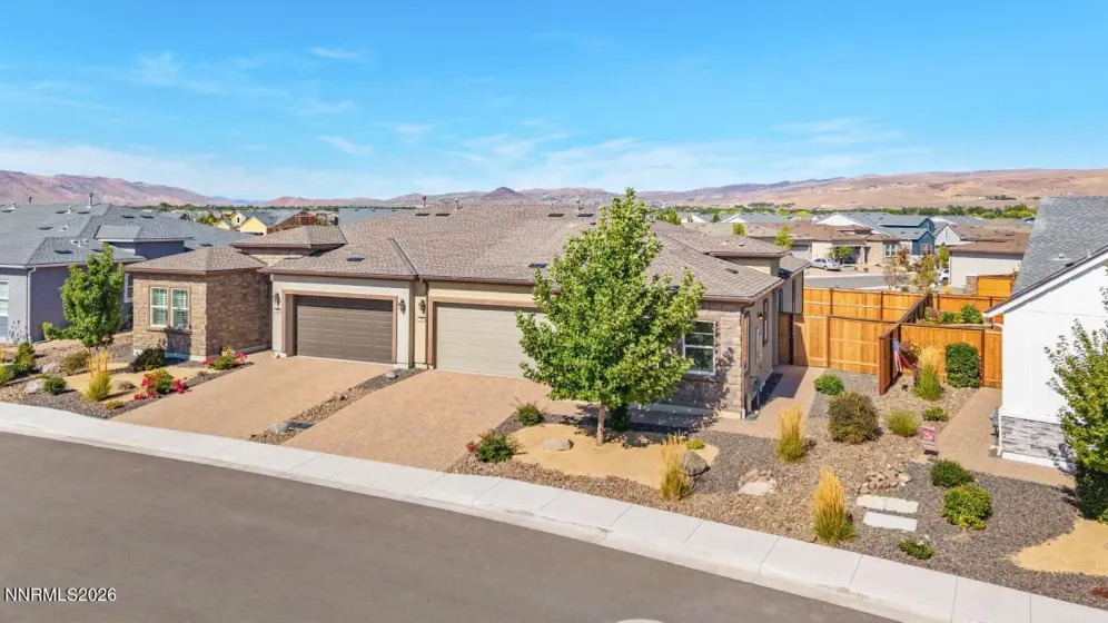 7348 Oakmont, Sparks, Nevada 89436, 2 Bedrooms Bedrooms, ,2 BathroomsBathrooms,Residential,Residential,Oakmont,0,260011533