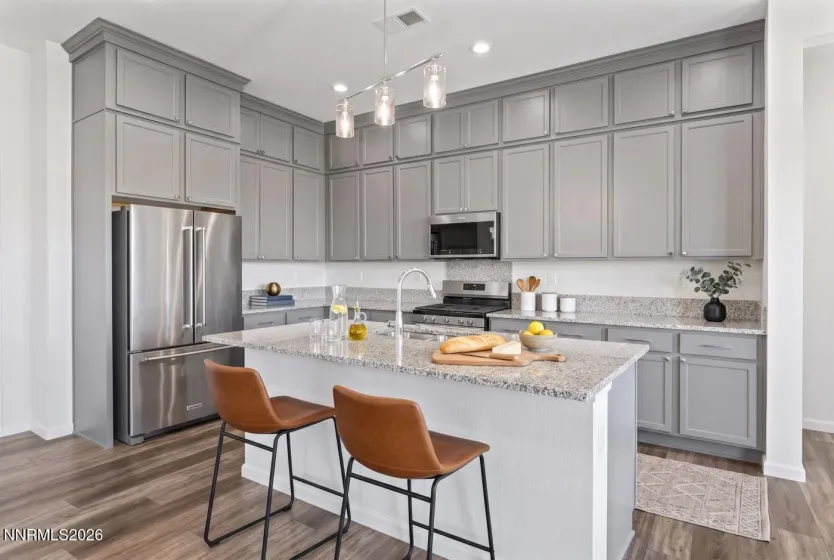 7348 Oakmont, Sparks, Nevada 89436, 2 Bedrooms Bedrooms, ,2 BathroomsBathrooms,Residential,Residential,Oakmont,0,260011533