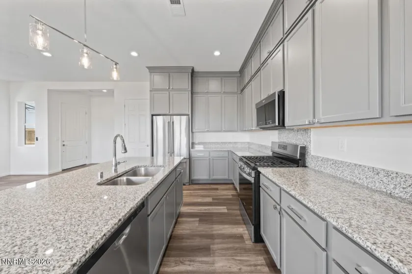 7348 Oakmont, Sparks, Nevada 89436, 2 Bedrooms Bedrooms, ,2 BathroomsBathrooms,Residential,Residential,Oakmont,0,260011533