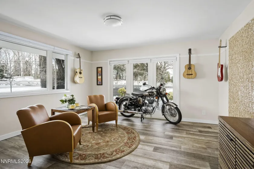 990 Del Monte, Reno, Nevada 89511, 4 Bedrooms Bedrooms, ,3 BathroomsBathrooms,Residential,Residential,Del Monte,0,260011535