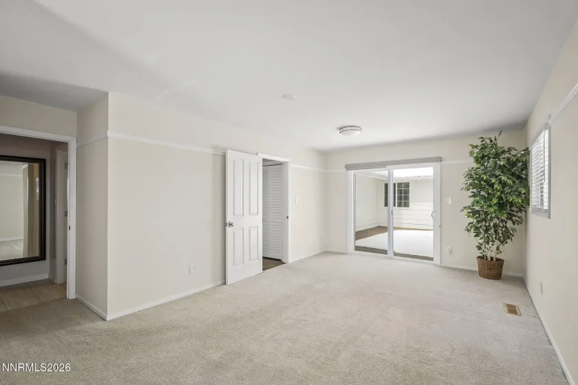 990 Del Monte, Reno, Nevada 89511, 4 Bedrooms Bedrooms, ,3 BathroomsBathrooms,Residential,Residential,Del Monte,0,260011535