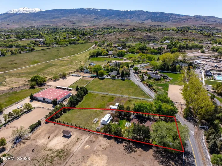 990 Del Monte, Reno, Nevada 89511, 4 Bedrooms Bedrooms, ,3 BathroomsBathrooms,Residential,Residential,Del Monte,0,260011535