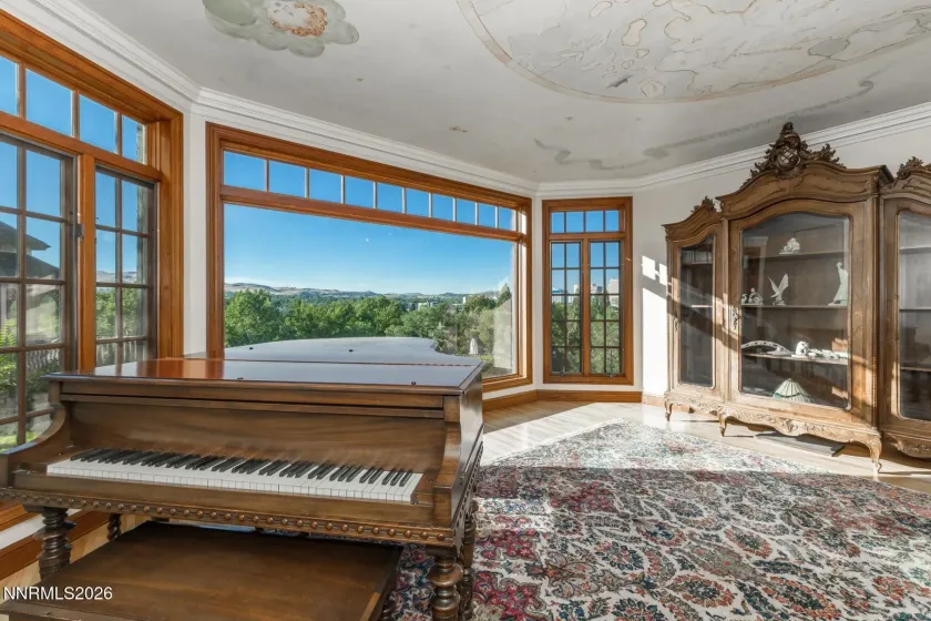 745 California, Reno, Nevada 89509, 5 Bedrooms Bedrooms, ,6 BathroomsBathrooms,Residential,Residential,California,0,260011537