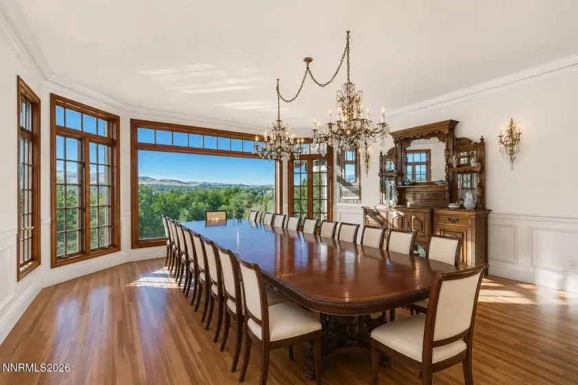 AI Staged Dining Room