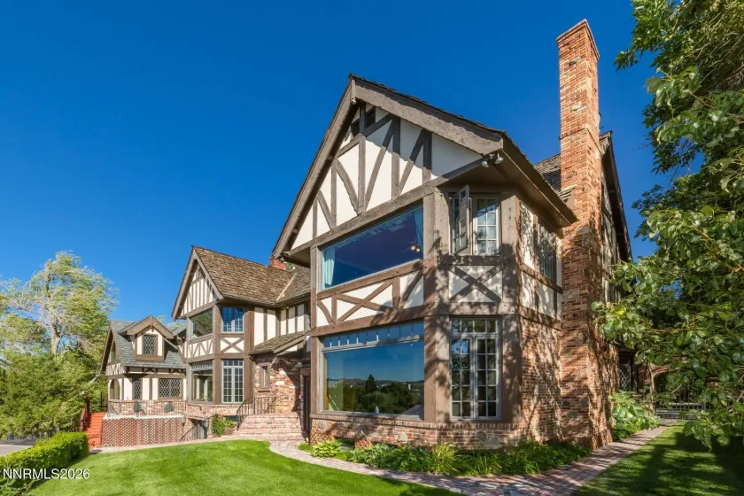 745 California, Reno, Nevada 89509, 5 Bedrooms Bedrooms, ,6 BathroomsBathrooms,Residential,Residential,California,0,260011537