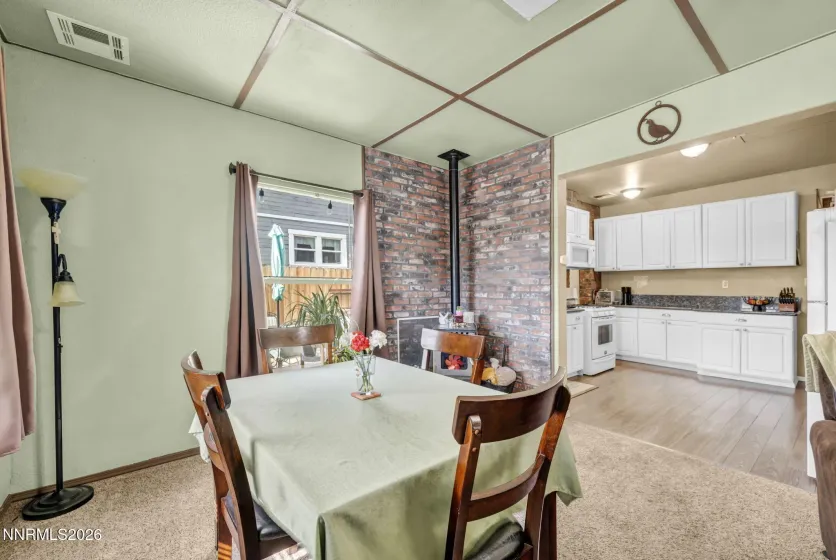 534 13th, Sparks, Nevada 89431, 2 Bedrooms Bedrooms, ,2 BathroomsBathrooms,Residential Income,Residential,13th,0,260011541