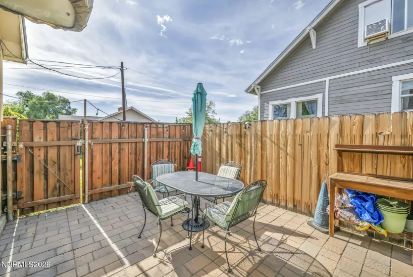 534 13th, Sparks, Nevada 89431, 2 Bedrooms Bedrooms, ,2 BathroomsBathrooms,Residential Income,Residential,13th,0,260011541