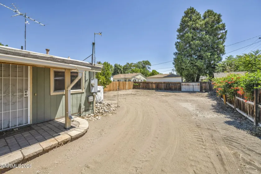 534 13th, Sparks, Nevada 89431, 2 Bedrooms Bedrooms, ,2 BathroomsBathrooms,Residential Income,Residential,13th,0,260011541