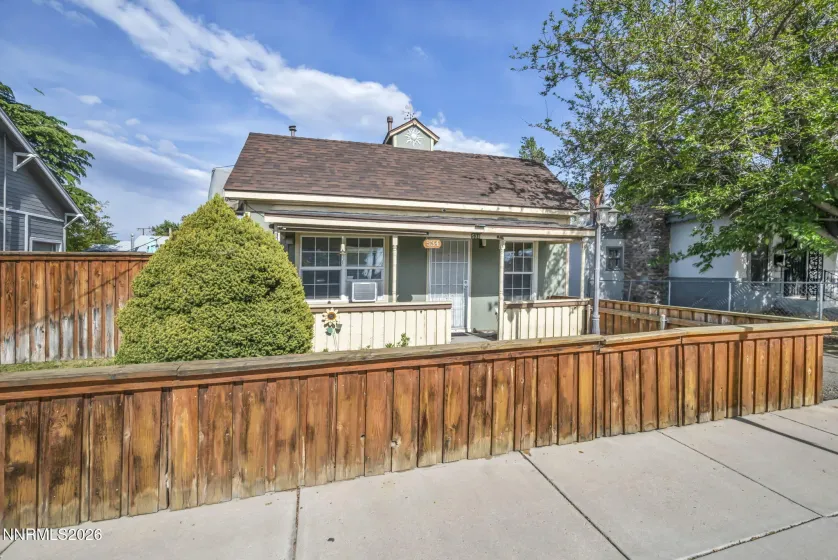 534 13th, Sparks, Nevada 89431, 2 Bedrooms Bedrooms, ,2 BathroomsBathrooms,Residential Income,Residential,13th,0,260011541