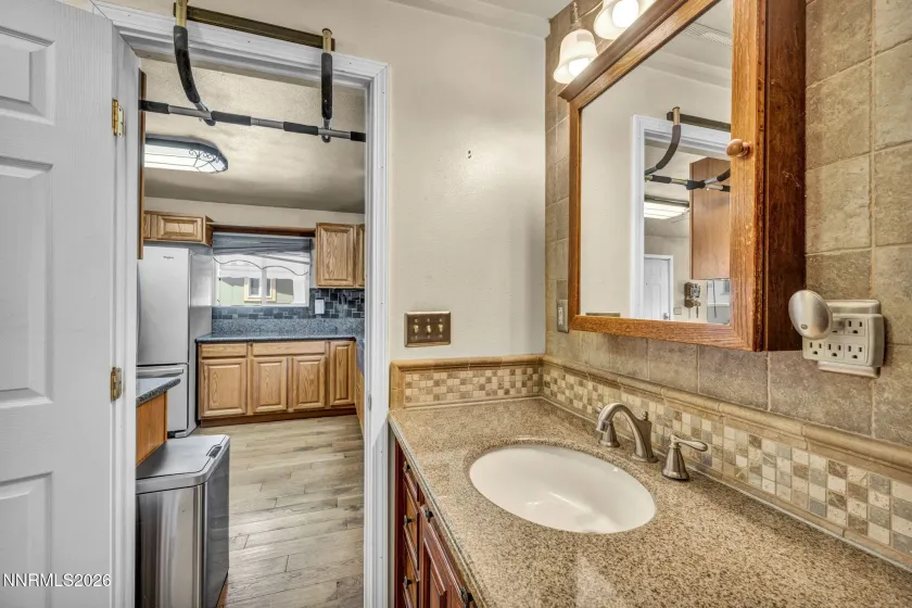 534 13th, Sparks, Nevada 89431, 2 Bedrooms Bedrooms, ,2 BathroomsBathrooms,Residential Income,Residential,13th,0,260011541