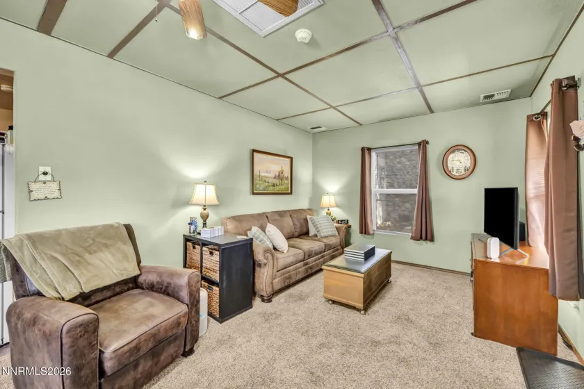 534 13th, Sparks, Nevada 89431, 2 Bedrooms Bedrooms, ,2 BathroomsBathrooms,Residential Income,Residential,13th,0,260011541