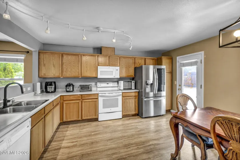 1146 Hushfield, Sparks, Nevada 89436, 3 Bedrooms Bedrooms, ,2 BathroomsBathrooms,Residential,Residential,Hushfield,0,260011543