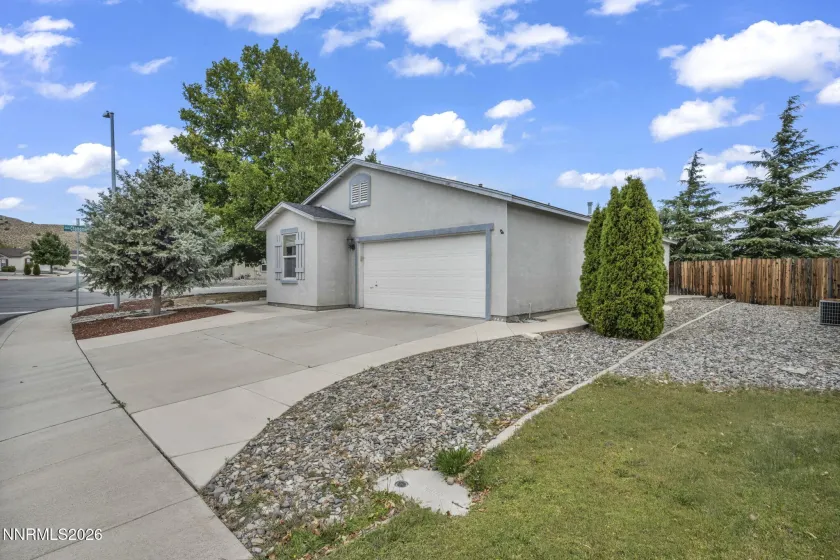 1146 Hushfield, Sparks, Nevada 89436, 3 Bedrooms Bedrooms, ,2 BathroomsBathrooms,Residential,Residential,Hushfield,0,260011543