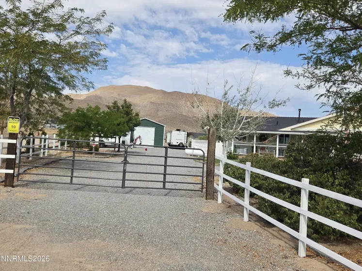 51 Locust, Yerington, Nevada 89447, 3 Bedrooms Bedrooms, ,1 BathroomBathrooms,Residential,Residential,Locust,0,260011545