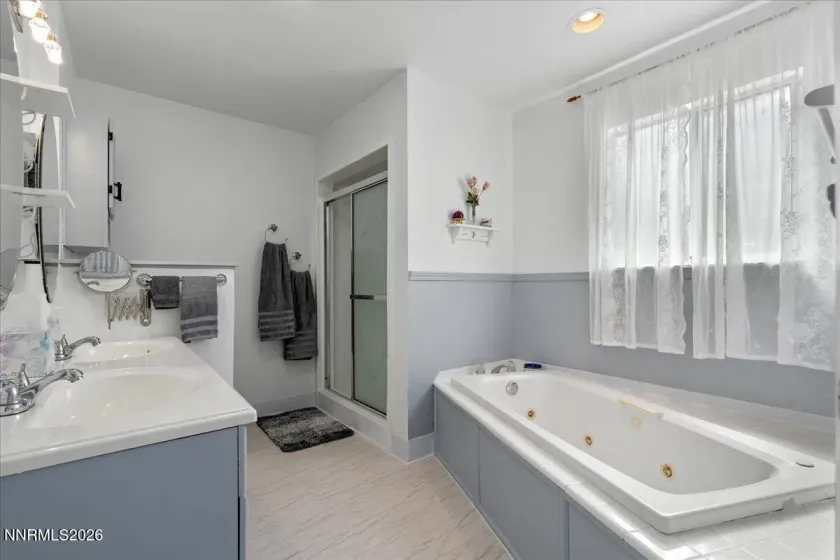 3545 Buckhorn, Reno, Nevada 89503, 3 Bedrooms Bedrooms, ,3 BathroomsBathrooms,Residential,Residential,Buckhorn,0,260011548