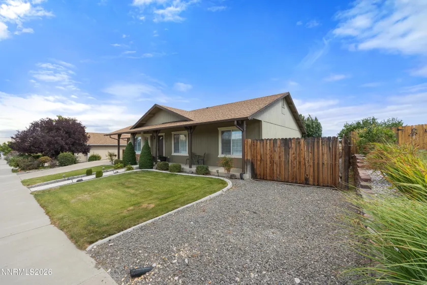 920 Mercedes, Sparks, Nevada 89441, 3 Bedrooms Bedrooms, ,2 BathroomsBathrooms,Residential,Residential,Mercedes,0,260011549