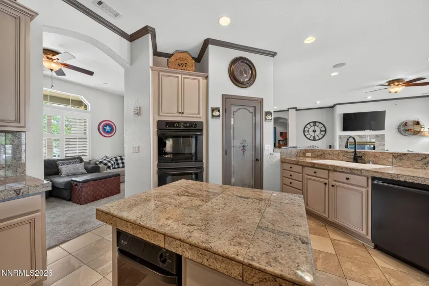 11825 Anthem, Sparks, Nevada 89441, 4 Bedrooms Bedrooms, ,3 BathroomsBathrooms,Residential,Residential,Anthem,0,260011551