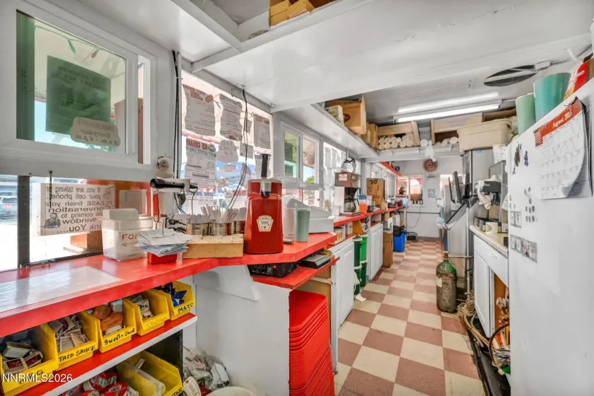 198 Main, Bridgeport, California 93517, ,Commercial Sale,Residential,Main,0,260011558