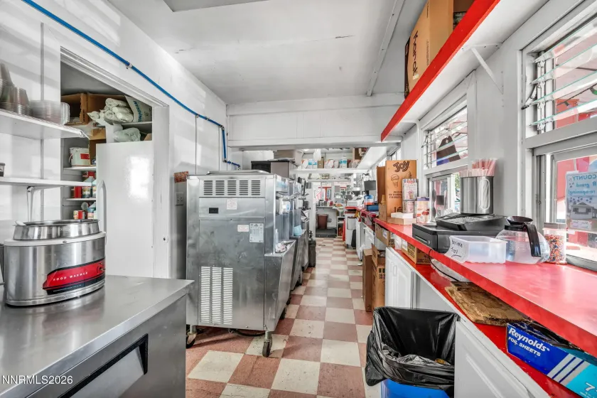 198 Main, Bridgeport, California 93517, ,Commercial Sale,Residential,Main,0,260011558