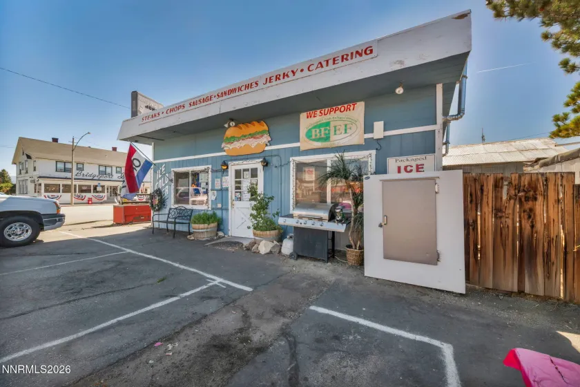 198 Main, Bridgeport, California 93517, ,Commercial Sale,Residential,Main,0,260011558