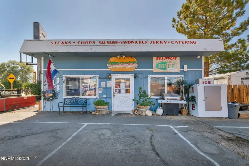 198 Main, Bridgeport, California 93517, ,Commercial Sale,Residential,Main,0,260011558