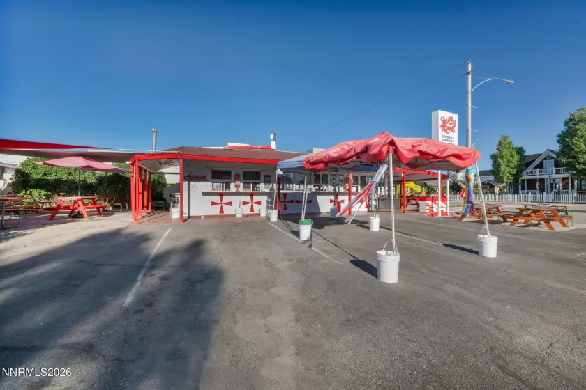 198 Main, Bridgeport, California 93517, ,Commercial Sale,Residential,Main,0,260011558