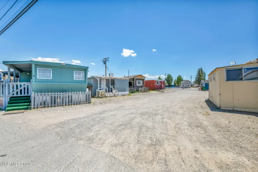 198 Main, Bridgeport, California 93517, ,Commercial Sale,Residential,Main,0,260011558