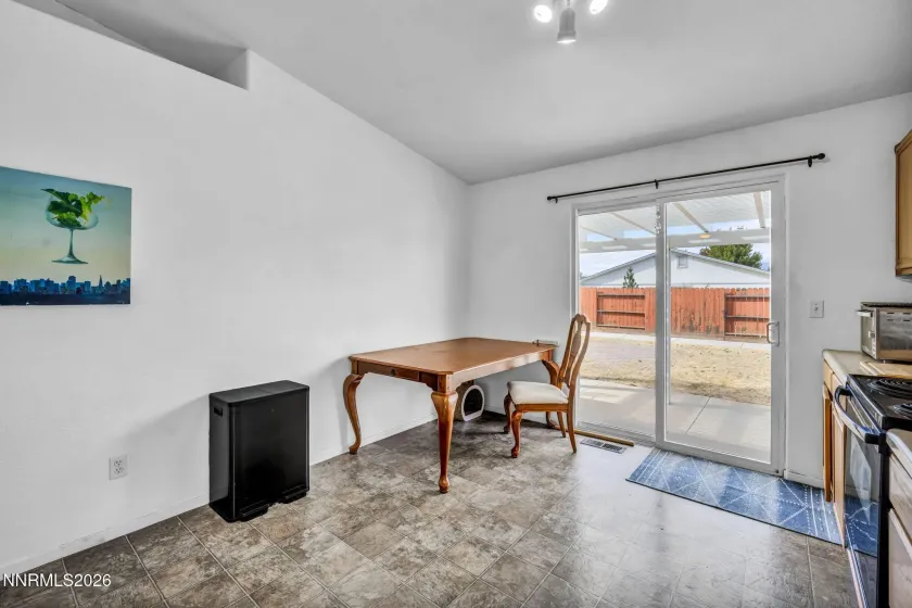 18230 Silverleaf, Reno, Nevada 89508, 3 Bedrooms Bedrooms, ,2 BathroomsBathrooms,Residential,Residential,Silverleaf,0,260011569