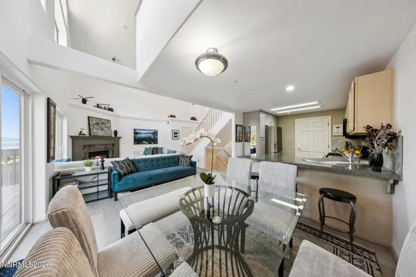 400 Fairview, Incline Village, Nevada 89451, 2 Bedrooms Bedrooms, ,3 BathroomsBathrooms,Residential,Residential,Fairview,0,260008274