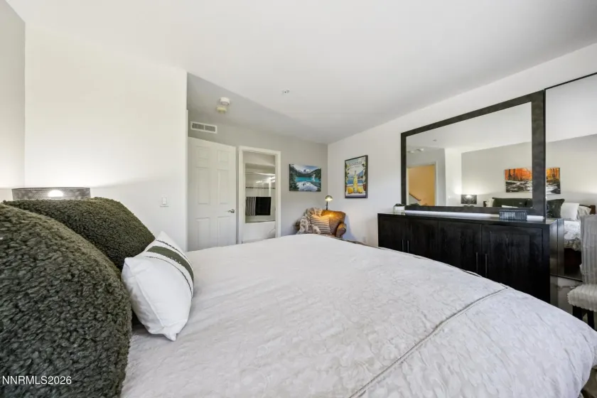 400 Fairview, Incline Village, Nevada 89451, 2 Bedrooms Bedrooms, ,3 BathroomsBathrooms,Residential,Residential,Fairview,0,260008274