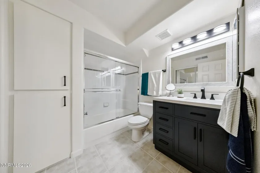 400 Fairview, Incline Village, Nevada 89451, 2 Bedrooms Bedrooms, ,3 BathroomsBathrooms,Residential,Residential,Fairview,0,260008274