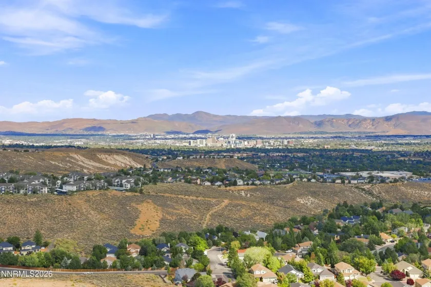 2180 Heatherwood, Reno, Nevada 89523, 4 Bedrooms Bedrooms, ,3 BathroomsBathrooms,Residential,Residential,Heatherwood,0,260011573