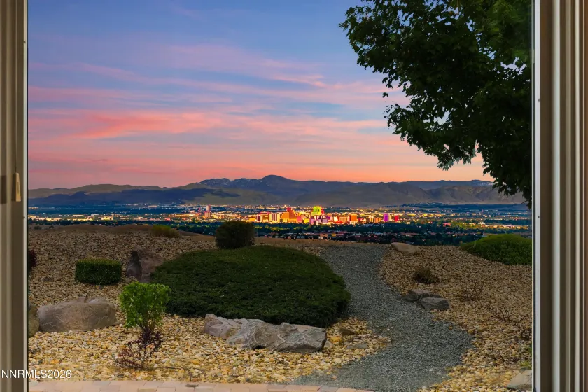 2180 Heatherwood, Reno, Nevada 89523, 4 Bedrooms Bedrooms, ,3 BathroomsBathrooms,Residential,Residential,Heatherwood,0,260011573