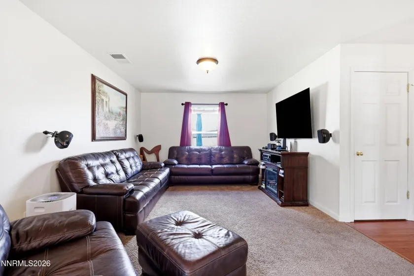 8840 Silver Dawn, Reno, Nevada 89506, 4 Bedrooms Bedrooms, ,2 BathroomsBathrooms,Residential,Residential,Silver Dawn,0,260011578