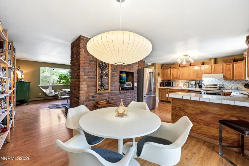 4090 7th, Reno, Nevada 89503, 3 Bedrooms Bedrooms, ,2 BathroomsBathrooms,Residential,Residential,7th,0,260011580