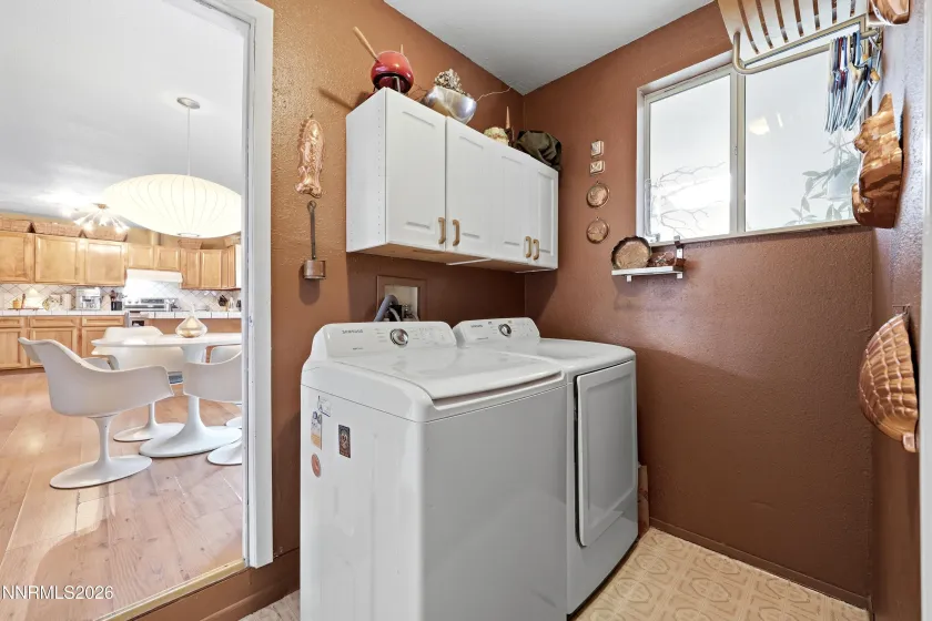 4090 7th, Reno, Nevada 89503, 3 Bedrooms Bedrooms, ,2 BathroomsBathrooms,Residential,Residential,7th,0,260011580