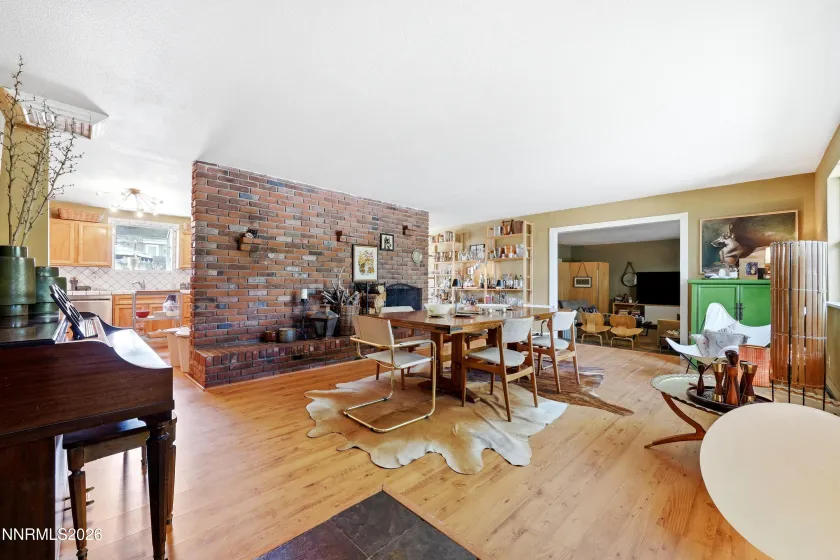 4090 7th, Reno, Nevada 89503, 3 Bedrooms Bedrooms, ,2 BathroomsBathrooms,Residential,Residential,7th,0,260011580