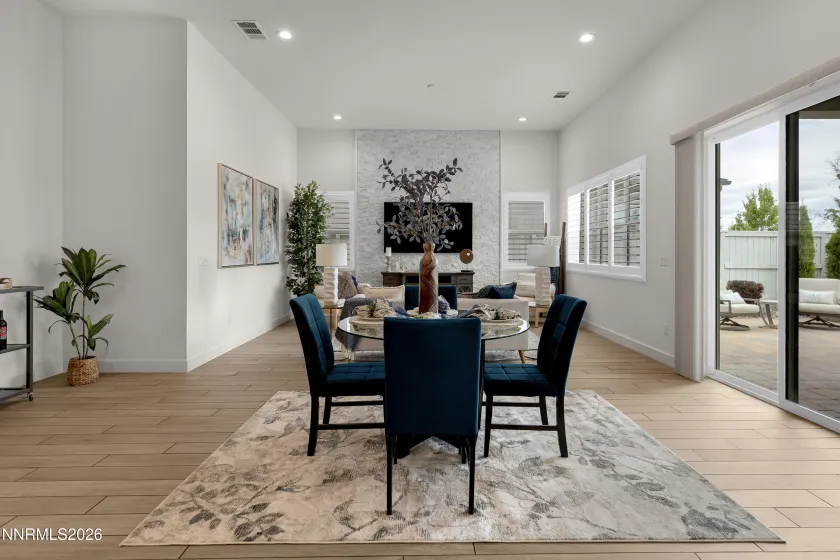 5410 Cremello, Reno, Nevada 89511, 2 Bedrooms Bedrooms, ,3 BathroomsBathrooms,Residential,Residential,Cremello,0,260011584