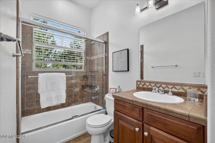 5985 Cartier, Reno, Nevada 89511, 4 Bedrooms Bedrooms, ,4 BathroomsBathrooms,Residential,Residential,Cartier,0,260011585