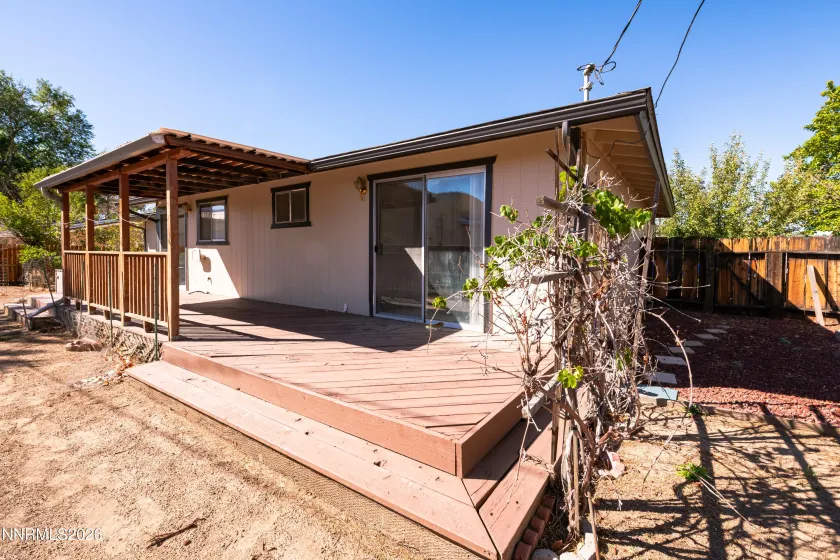 1317 Toiyabe, Gardnerville, Nevada 89410, 3 Bedrooms Bedrooms, ,2 BathroomsBathrooms,Residential,Residential,Toiyabe,0,260011589