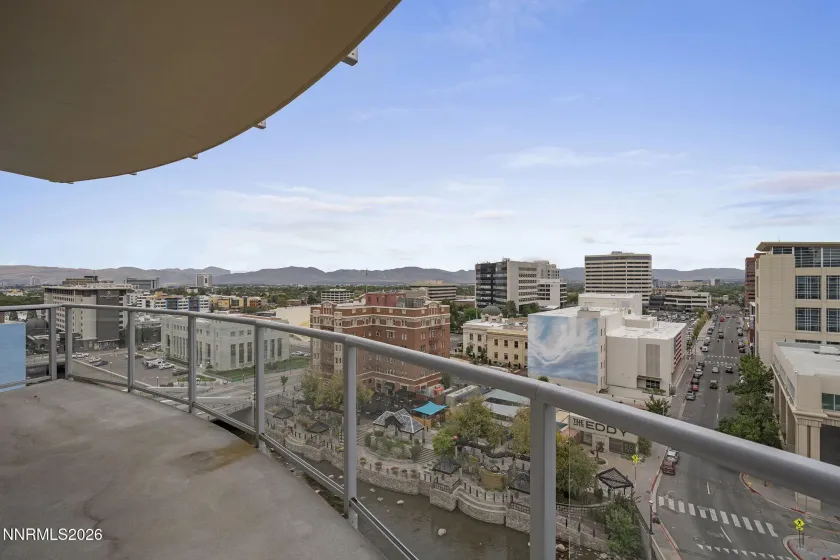 50 Sierra, Reno, Nevada 89501, 2 Bedrooms Bedrooms, ,2 BathroomsBathrooms,Residential,Residential,Sierra,0,260011590