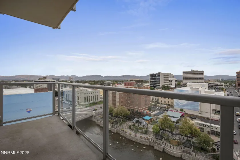 50 Sierra, Reno, Nevada 89501, 2 Bedrooms Bedrooms, ,2 BathroomsBathrooms,Residential,Residential,Sierra,0,260011590
